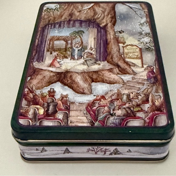 VTG Ian Logan’s Haberdashery Tin 1983 & Merry Town Candy Tin 1988 - Picture 7 of 12